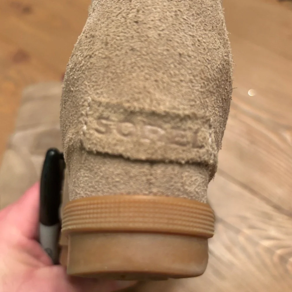 Sorel Meadow Lace II Suede Boots – Girls Size 2 - Picture 4 of 7